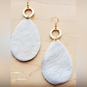 Cream Hide earring with Gold hoop